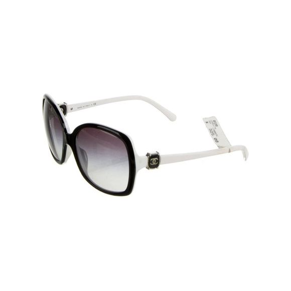 CHANEL Black Sunglasses Case - Picture 12 of 13